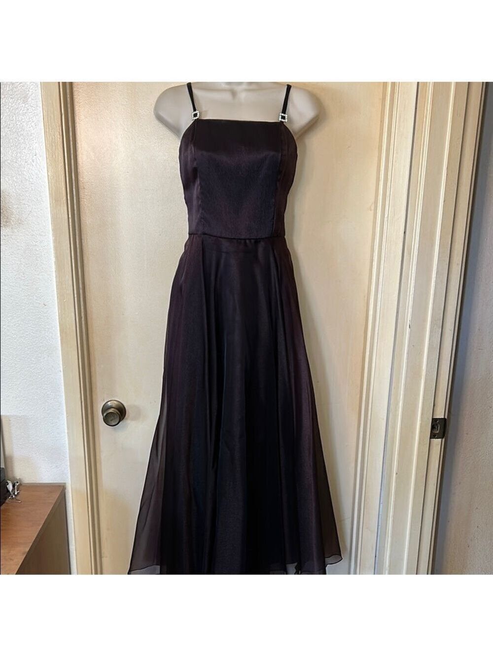 Scott McClintock Plum Spaghetti Strap Gown for Prom size 4